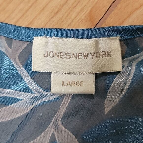 JONES NEW YORK SHEER BLUE FLORAL NEGLIGEE - Picture 7 of 9
